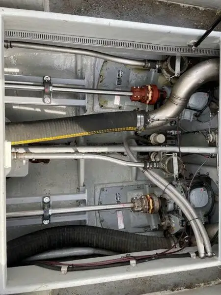 தோண்டுபவர் விற்பனைக்கு