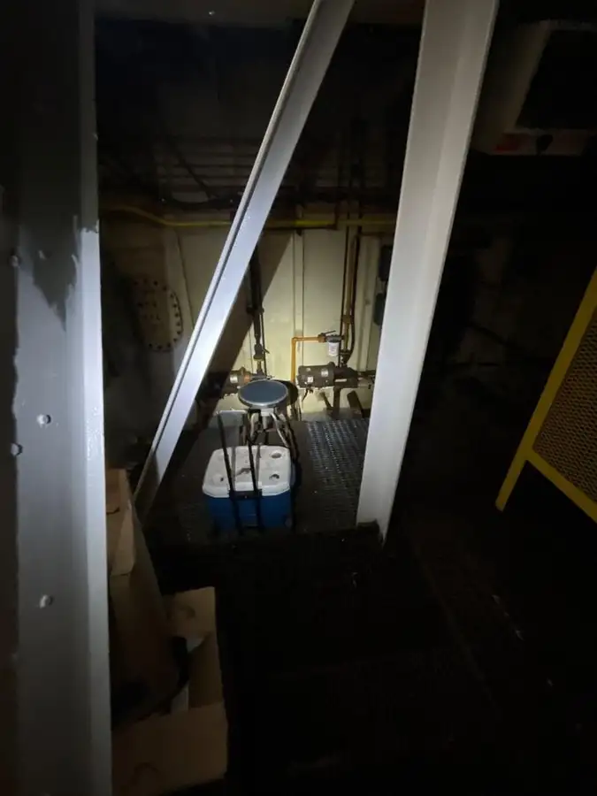 தோண்டுபவர் விற்பனைக்கு