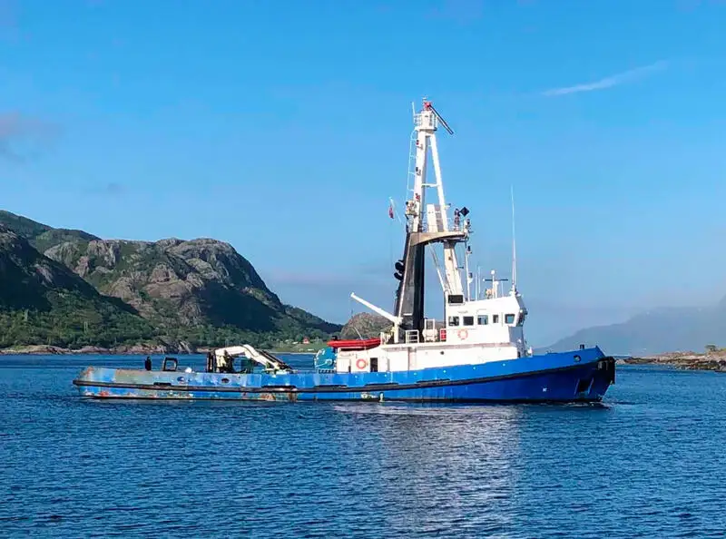 இழுவை படகு விற்பனைக்கு