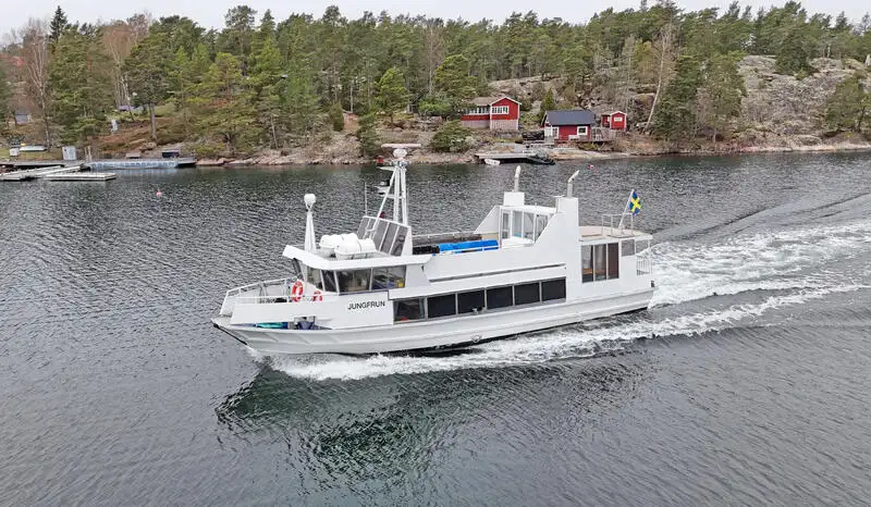 மோட்டார் கப்பல் விற்பனைக்கு