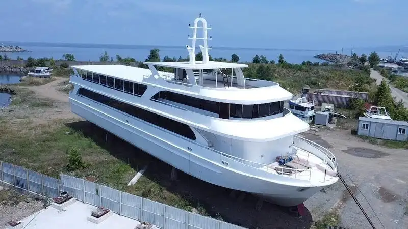 மோட்டார் கப்பல் விற்பனைக்கு