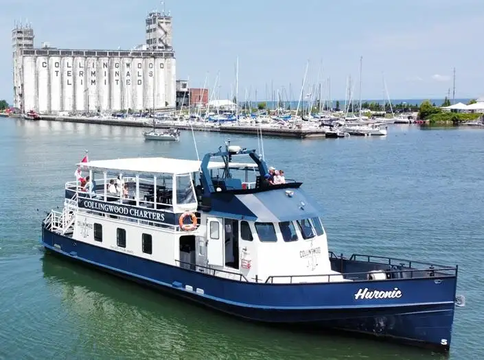 வாழ்க்கை படகு விற்பனைக்கு