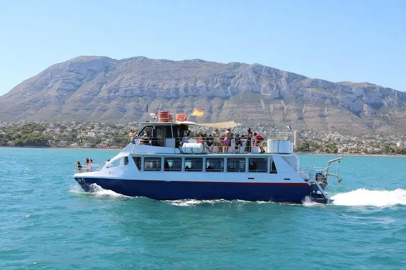 மோட்டார் கப்பல் விற்பனைக்கு