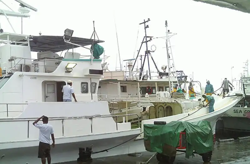 நீளமான கப்பல் விற்பனைக்கு