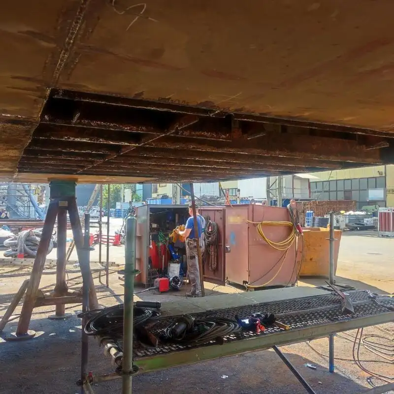 படகு விற்பனைக்கு