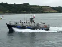 வாழ்க்கை படகு விற்பனைக்கு