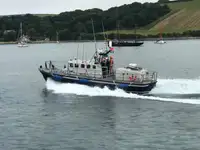 வாழ்க்கை படகு விற்பனைக்கு