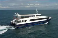 கேடமரன் விற்பனைக்கு