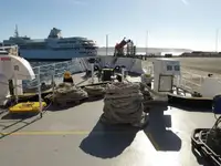 ஆராய்ச்சிக் கப்பல் விற்பனைக்கு