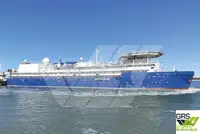 தங்கும் படகு விற்பனைக்கு