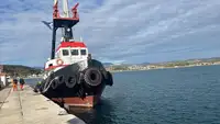 இழுவை படகு விற்பனைக்கு