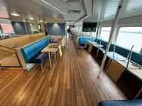 மோட்டார் கப்பல் விற்பனைக்கு