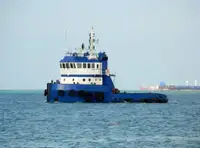 இழுவை படகு விற்பனைக்கு