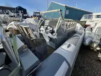 திடமான ஊதப்பட்ட படகு விற்பனைக்கு