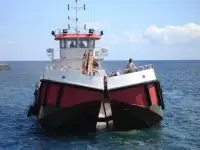 படகு விற்பனைக்கு