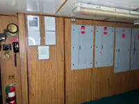 இழுவை படகு விற்பனைக்கு