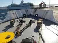 ஆராய்ச்சிக் கப்பல் விற்பனைக்கு