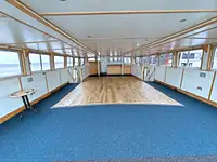 மோட்டார் கப்பல் விற்பனைக்கு