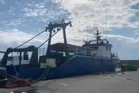 மீன்பிடி இழுவை படகு விற்பனைக்கு