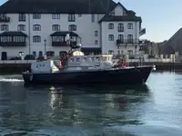 வாழ்க்கை படகு விற்பனைக்கு